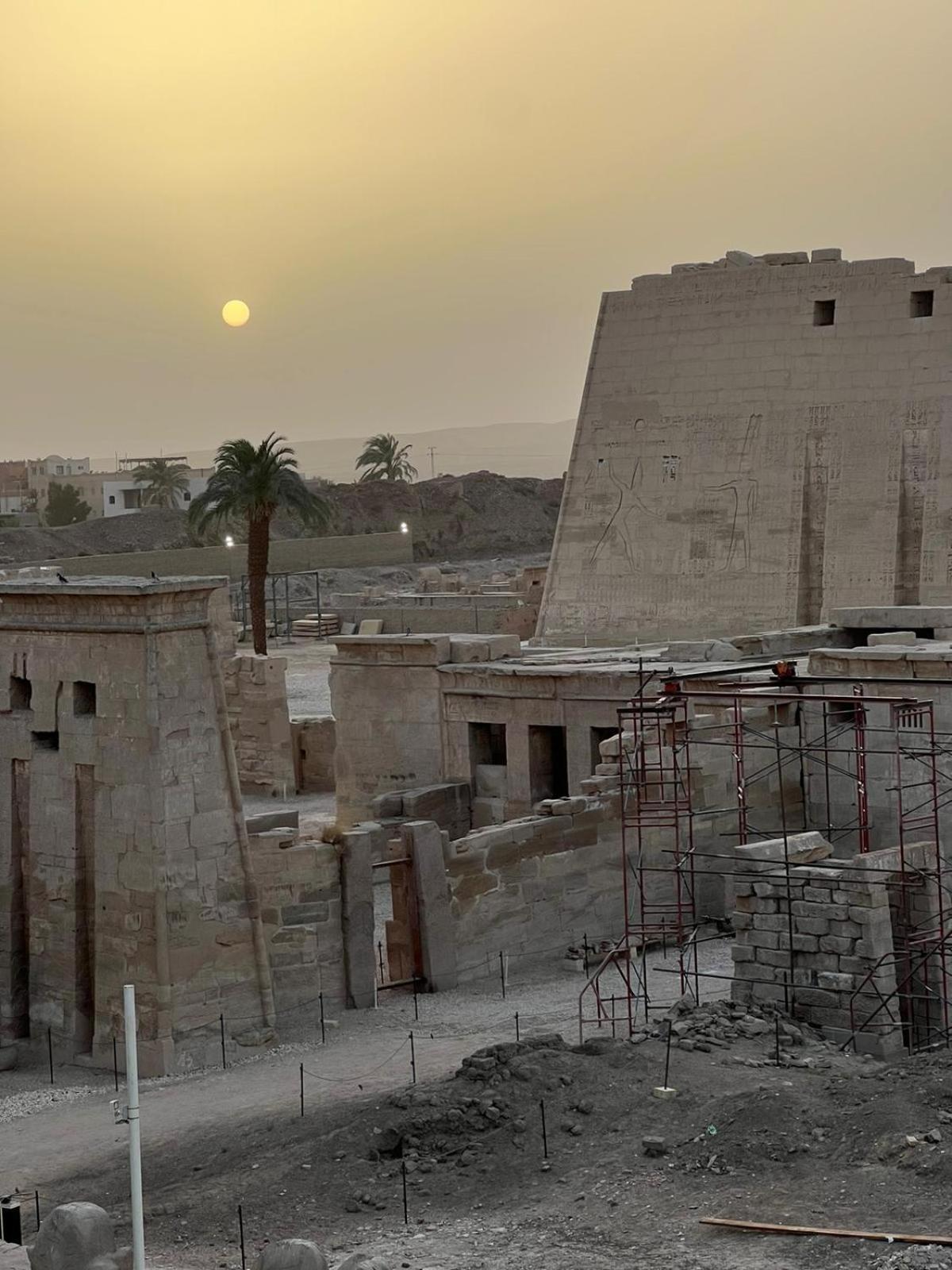 Shahhat House Luxor Exteriör bild